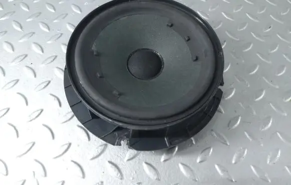 Volkswagen PASSAT B8 USA Rear door speaker 5C6035454A