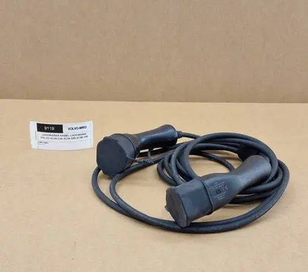 Volvo C40 Electric car charging cable 32257799