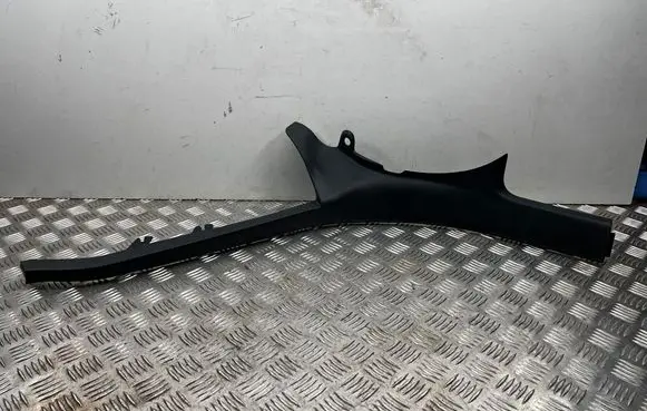 Skoda Octavia Mk2 (1Z) Rear sill trim cover 1Z9867768