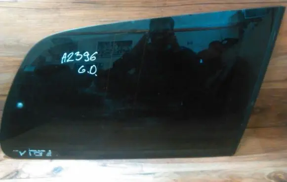 Volkswagen Sharan Rear side window