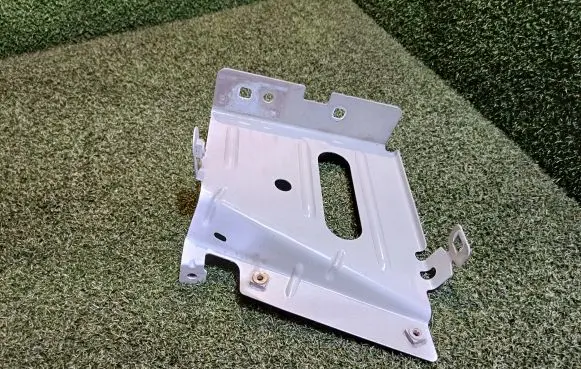 Renault Master III Fender mounting bracket 03D2531R 03D25312R