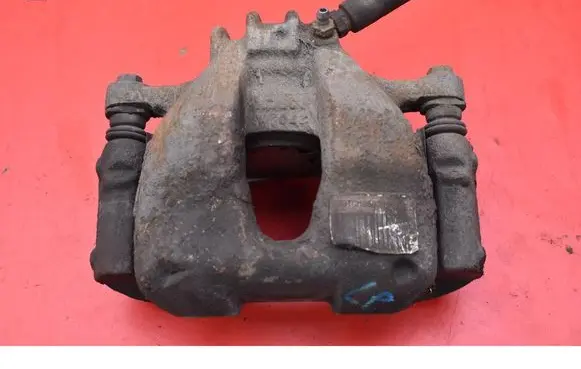 Peugeot 3008 I Front brake caliper