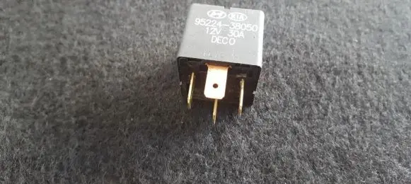 Hyundai Santa Fe Other relay 9522438050 95224-38050