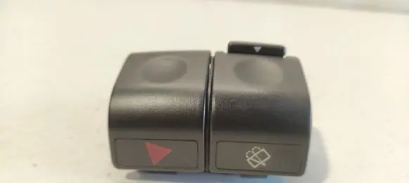 Mitsubishi Colt Hazard light switch