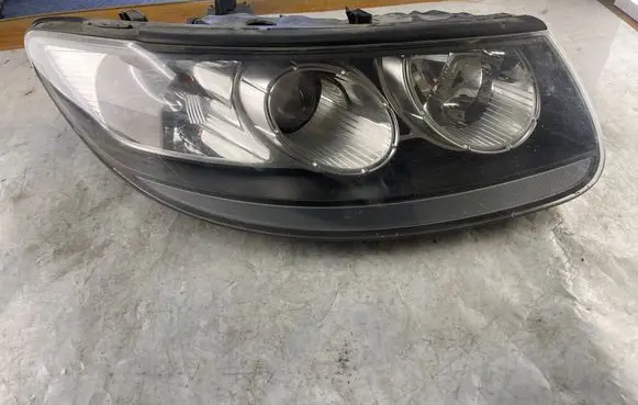 Hyundai Santa Fe Headlight/headlamp 921022b