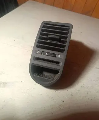 KIA Carnival Dash center air vent grill 0K53A6471X