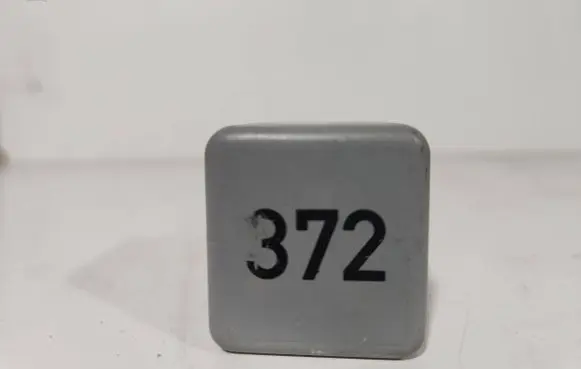 Audi A8 S8 D2 4D Other relay 4D0951253
