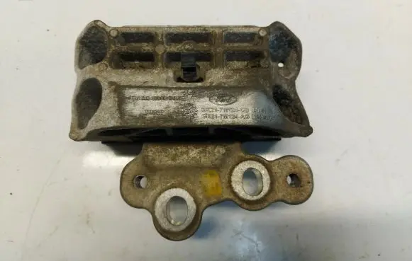 Ford Transit VII Engine mount vacuum valve GK21-7M124-CB