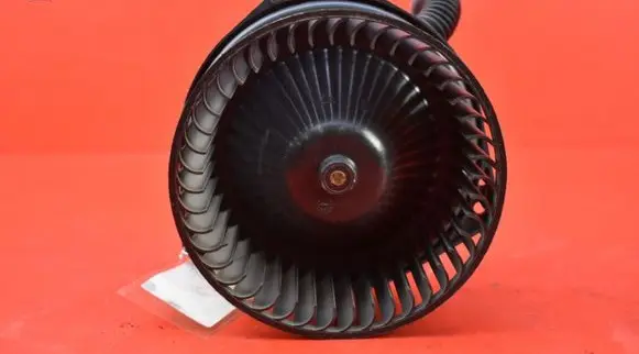 Opel Agila A Heater fan/blower 381000010
