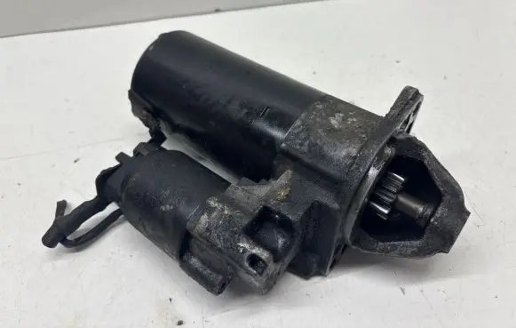 Mercedes-Benz A W168 Starter motor 0001115008 0051511601