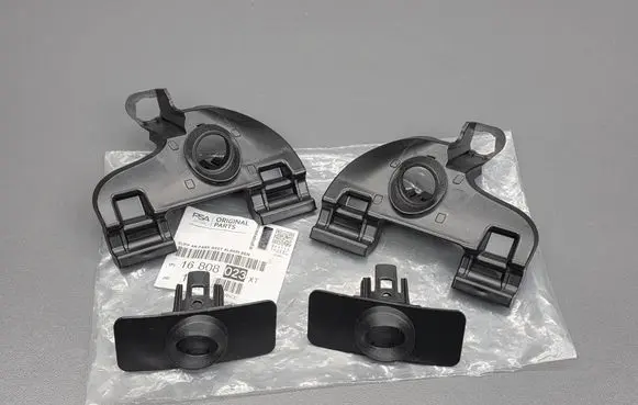 Opel Mokka B Rear parking sensor holder (PDC) 16808023XT 9842007280 9842007380