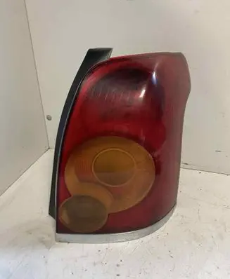 Toyota Avensis T250 Rear/tail lights