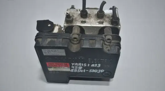 Toyota Yaris ABS Pump 8954152030