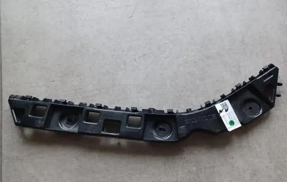 MG MG5 ev Rear bumper mounting bracket 10819987