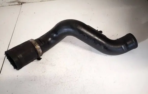 Nissan Note (E11) Intercooler hose/pipe