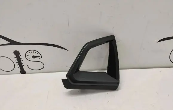 Audi Q4 Sportback e-tron Dashboard glove box trim 89C947204 89C853190