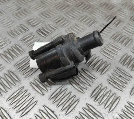 Audi A5 Electric auxiliary coolant/water pump 06H121601N