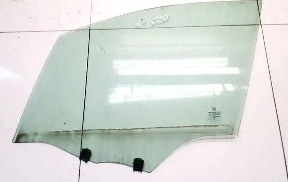 Peugeot 208 Front door window glass four-door dot39as2m40