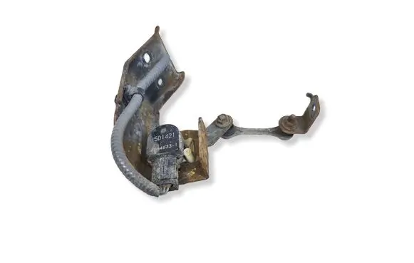 Suzuki Vitara (LY) Headlight/headlamp level sensor 5D1421 A0646331
