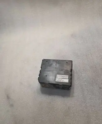 Toyota Prius (NHW20) Brake system control unit/module 8968033010 7NU86088