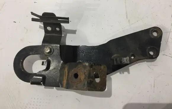 Ford Transit Engine mounting bracket P8TWA GK2Q17P004AA