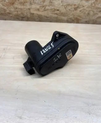 Hyundai Ioniq 5 Hand brake/parking brake motor T158247700 2301255659