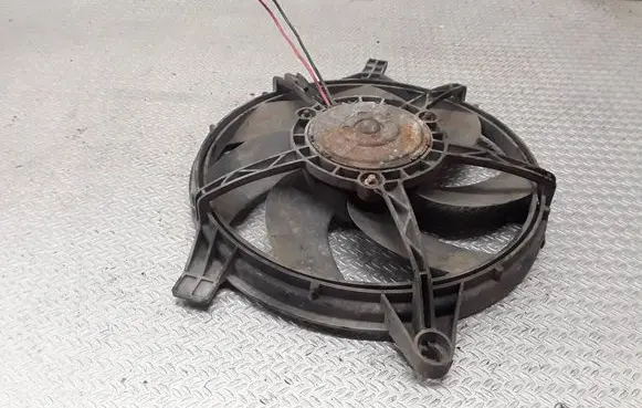 Mercedes-Benz Vito Viano W638 Electric radiator cooling fan 6385000593