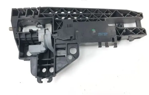 Rear door exterior handle/bracket