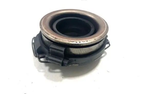 Toyota Hilux (AN10, AN20, AN30) clutch release bearing 