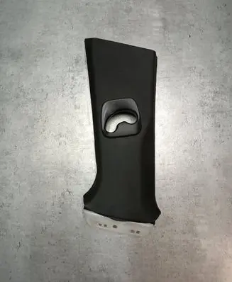 BMW X4 F26 (B) pillar trim (bottom) 7337605