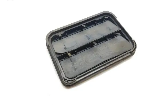 Citroen C3 Quarter panel pressure vent 9675506980