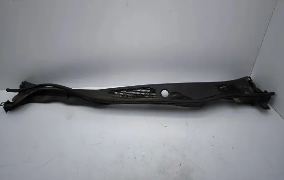 Lexus GS 300 350 430 450H Wiper trim 5570830100