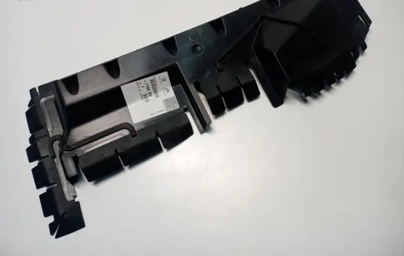 Peugeot 3008 I Radiator trim 7104RV