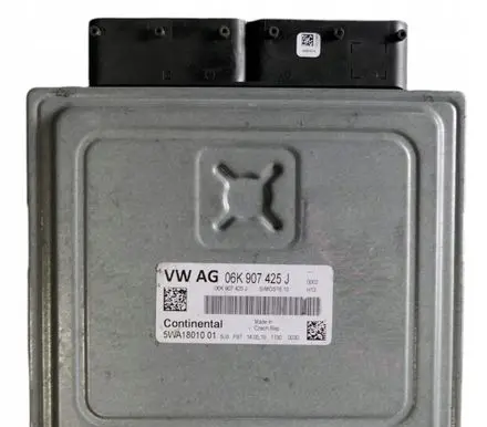 Seat Leon (5F) Engine control unit/module 06K907425J