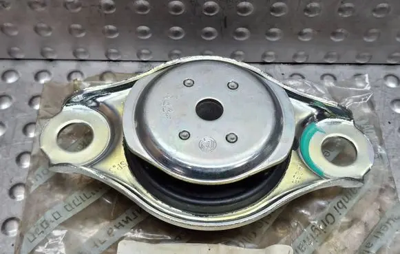 Fiat 500 Engine mount vacuum valve S26336426 51830515