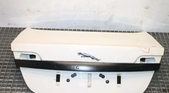 Jaguar XF X250 Tailgate/trunk/boot lid