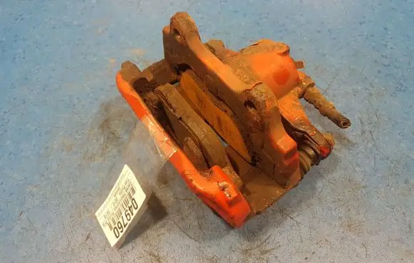 Fiat Punto (199) Front brake caliper