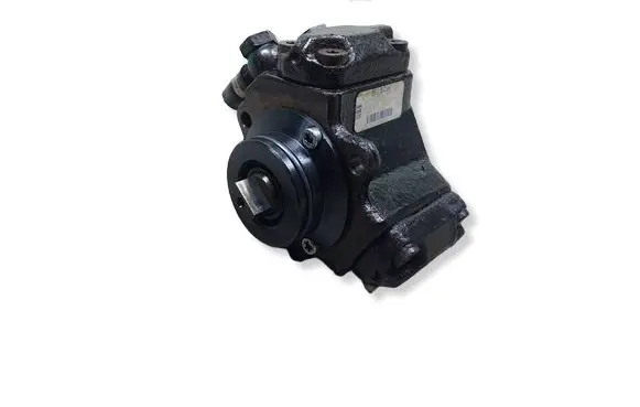 Opel Corsa D Fuel injection high pressure pump 0445010138KASACJA 0445010138 55198933