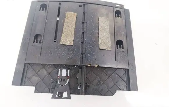 Volkswagen Touareg I Car ashtray 7L6857961
