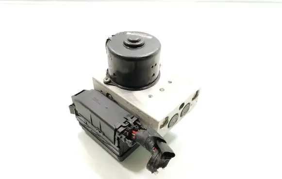 Mercedes-Benz C W203 ABS Pump A2095452532 A2034310812