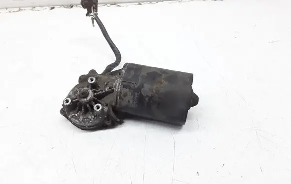 Mercedes-Benz 200 300 W123 Wiper motor 0390341076