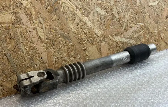 BMW 5 E60 E61 Prop shaft universal joint