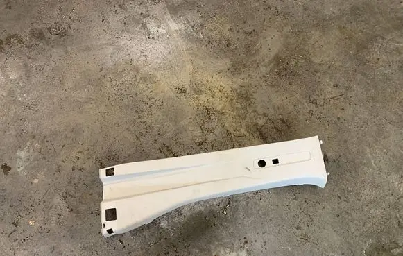 Renault Trafic III (X82) (B) pillar trim (top) 93868217 93868215 93868926