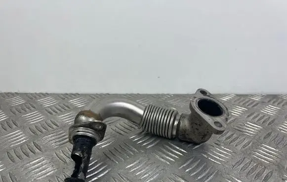 KIA Sorento EGR valve line/pipe/hose