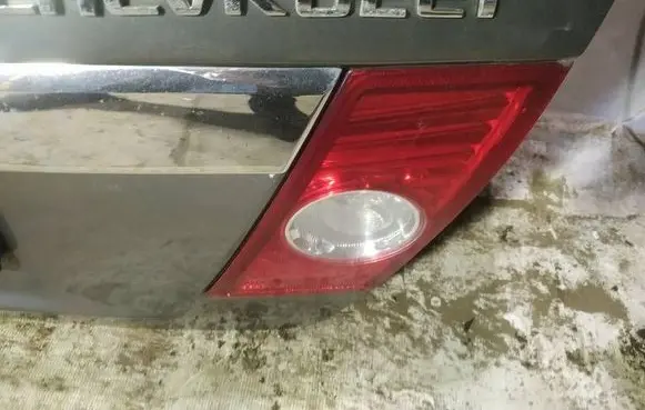 Chevrolet Epica Tailgate rear/tail lights
