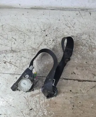 Skoda Praktik (5J8) Front seatbelt 5J0857701A 34054295
