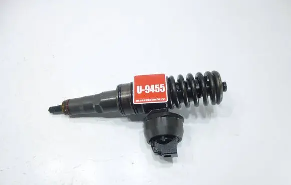 Volkswagen Golf Plus Fuel injector 038130073AG