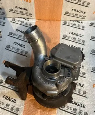 Audi A6 S6 C6 4F Turbo 059145702T 53049700051