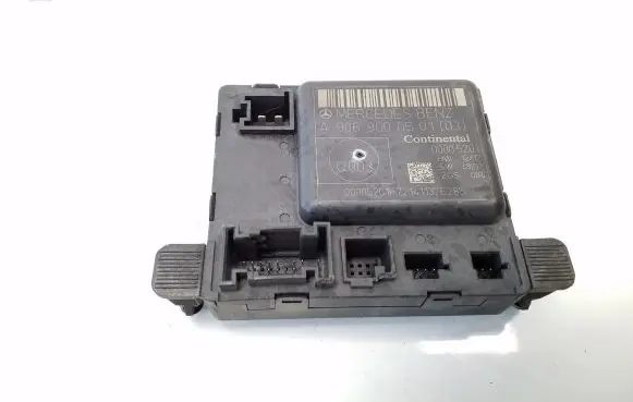 Mercedes-Benz Sprinter W906 Door control unit/module A9069000501