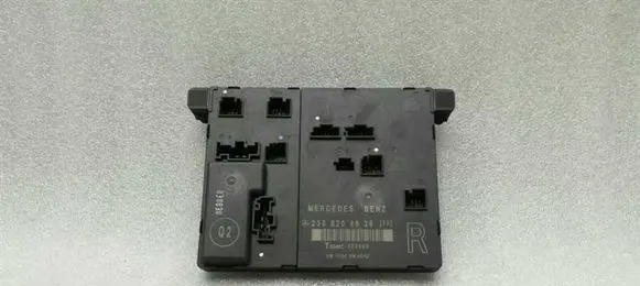 Mercedes-Benz SL R230 Door control unit/module A2308204826